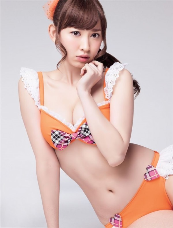 AKB48小嶋陽菜のセーラームーンのコスプレ画像12