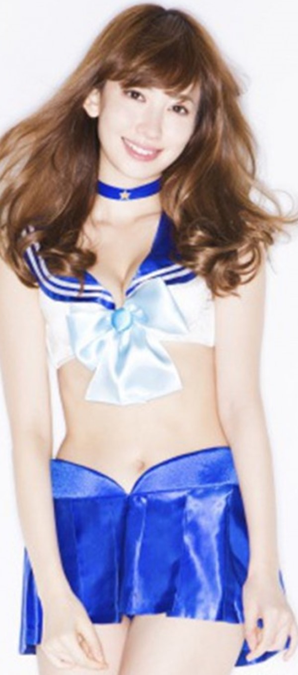 AKB48小嶋陽菜のセーラームーンのコスプレ画像2